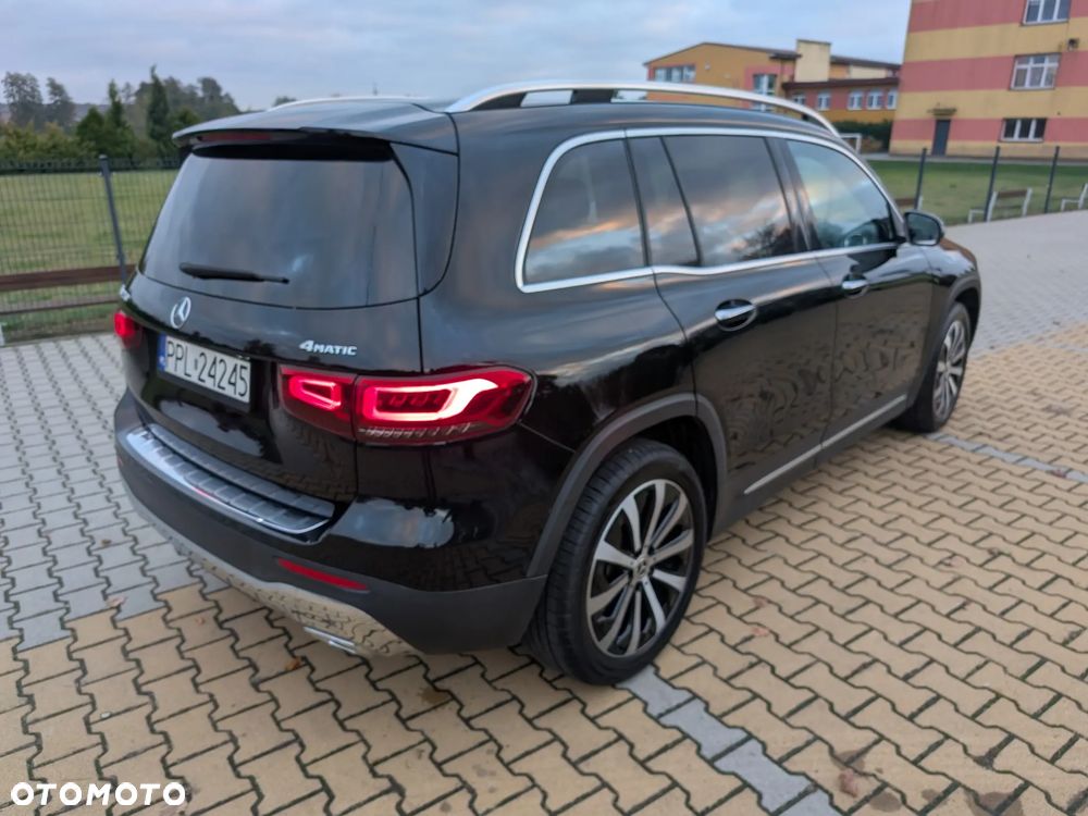 Mercedes-Benz GLB - 3