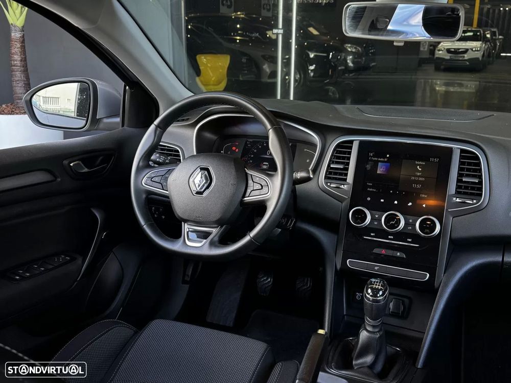 Renault Mégane Sport Tourer 1.5 Blue dCi Equilibre - 20