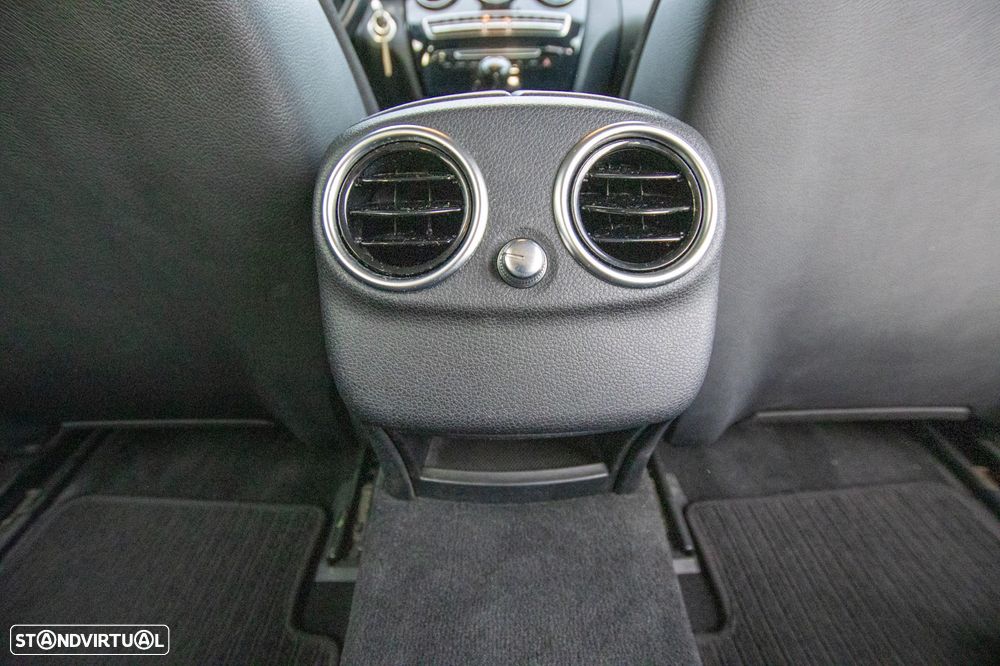 Mercedes-Benz C 200 BlueTEC Avantgarde - 16