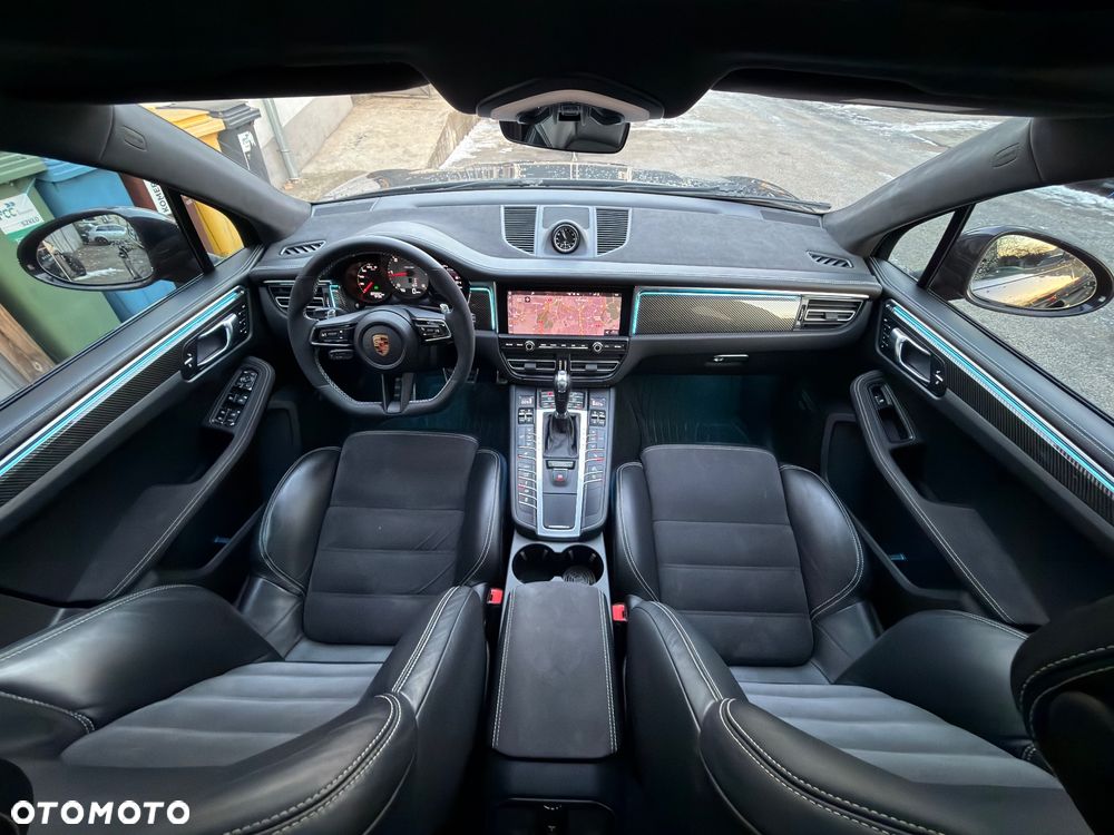 Porsche Macan - 14