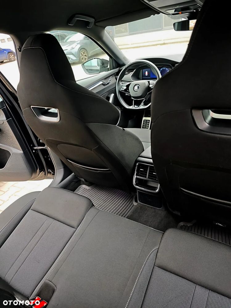 Skoda Octavia - 5