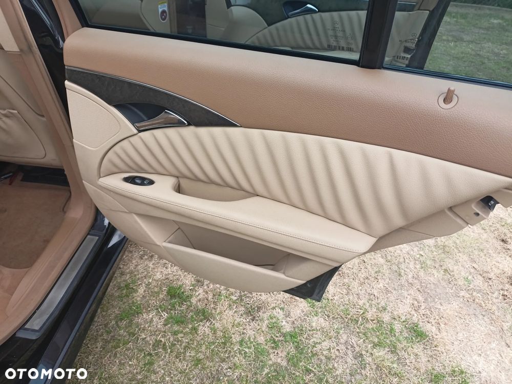 Mercedes-Benz Klasa E 320 CDI Avantgarde - 15