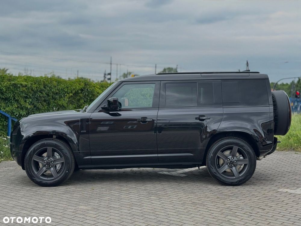 Land Rover Defender - 4