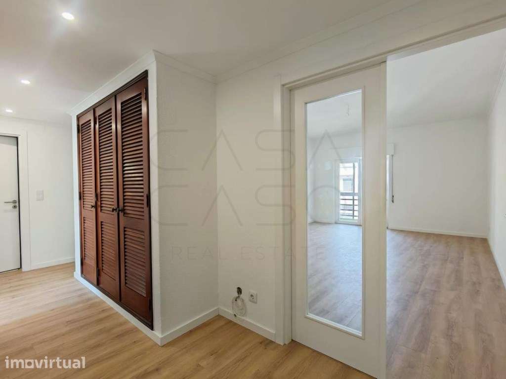 T3 Remodelado na Prestigiada Praça de Portugal - Setúbal | 132 m² - Grande imagem: 5/34