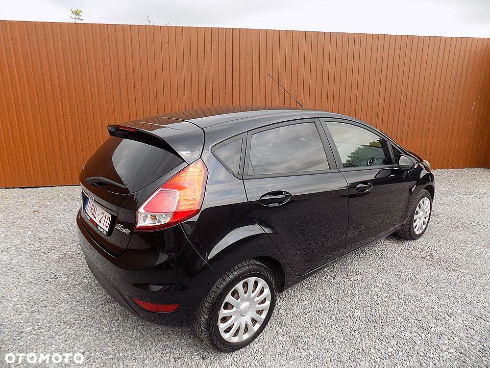 Ford Fiesta 1.0 Celebration - 4