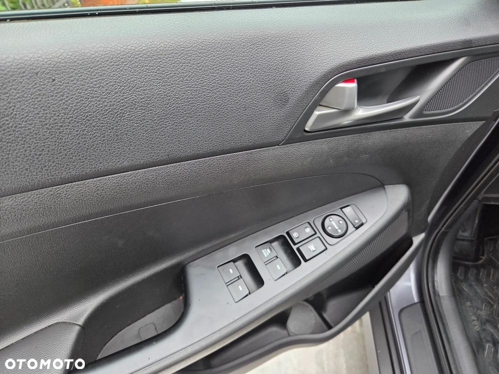 Hyundai Tucson blue 1.6 GDi 2WD Classic - 12