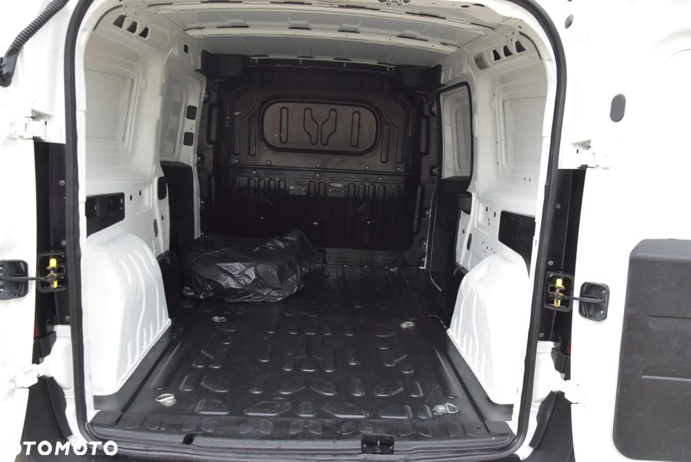 Opel COMBO DOBLO MAXI L2 1,6 CDTI SALON PL - 20