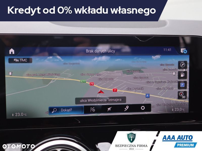 Mercedes-Benz GLA - 14