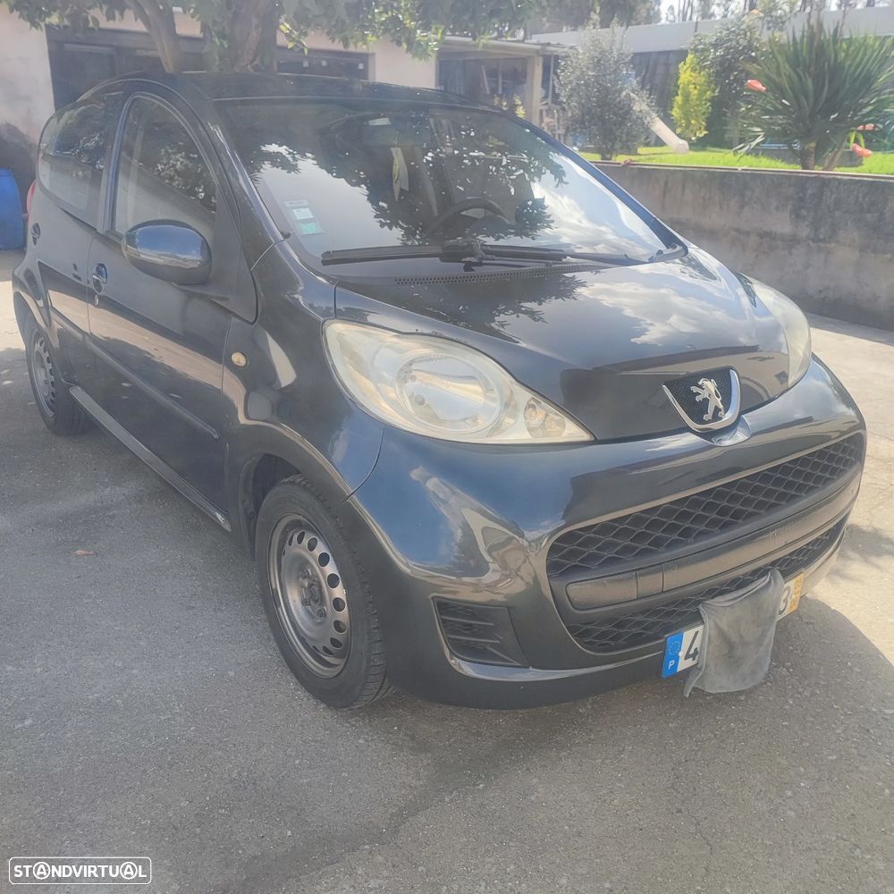 Peugeot 107 1.0 Urban - 2