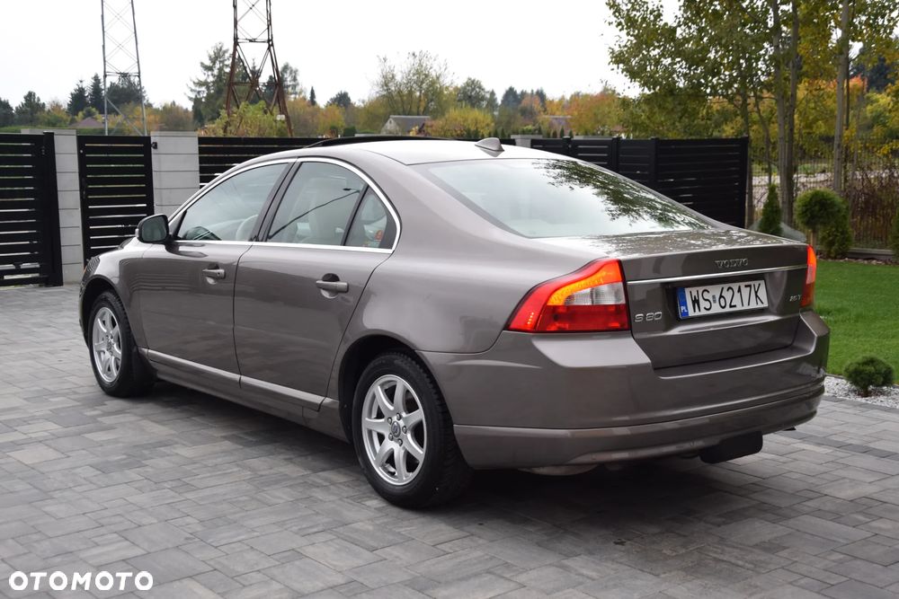 Volvo S80 2.5T Momentum - 3