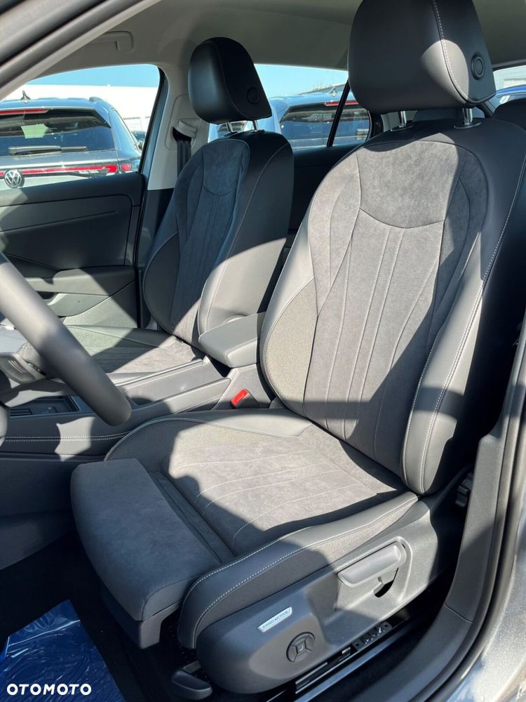 Volkswagen T-Roc 1.5 eTSI Style DSG - 8