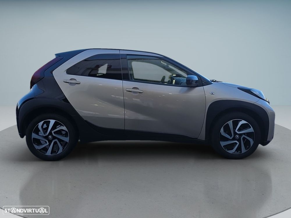 Toyota Aygo X - 9