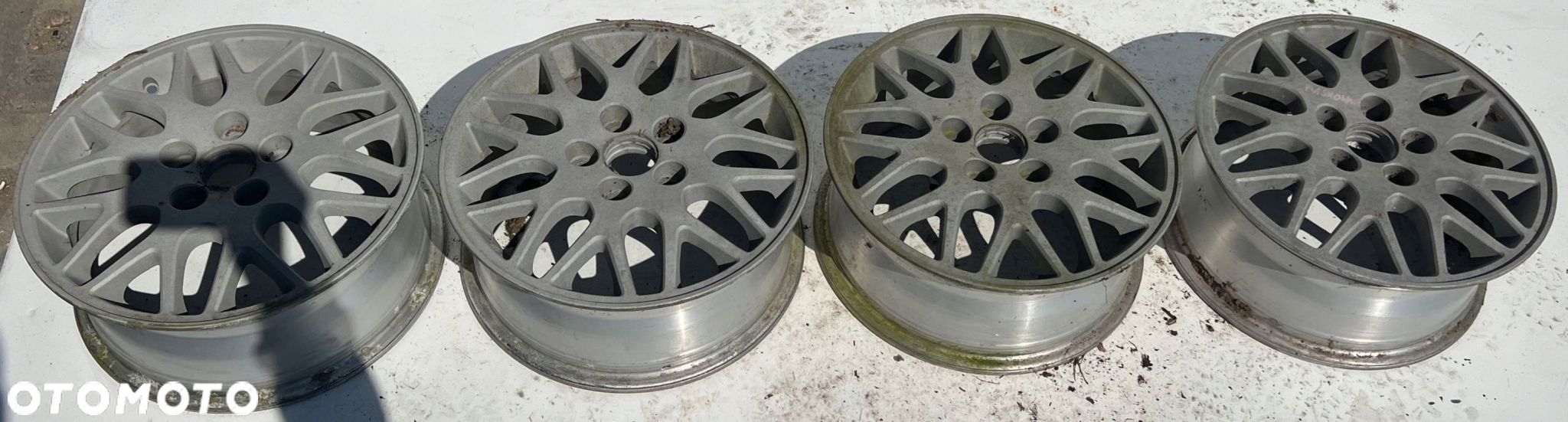 ALUFELGI FELGI ALUMINIOWE LEXUS IS200 6.5" x 16" 5x114,3 KOMPLET - 1