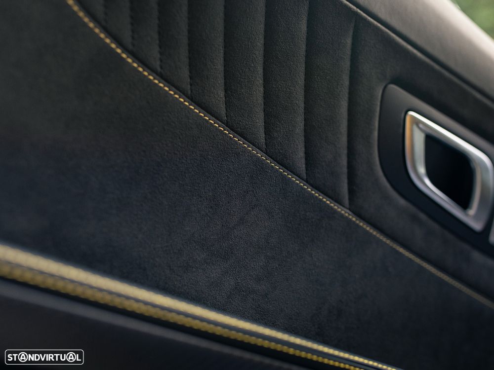 Mercedes-Benz AMG GT R - 32