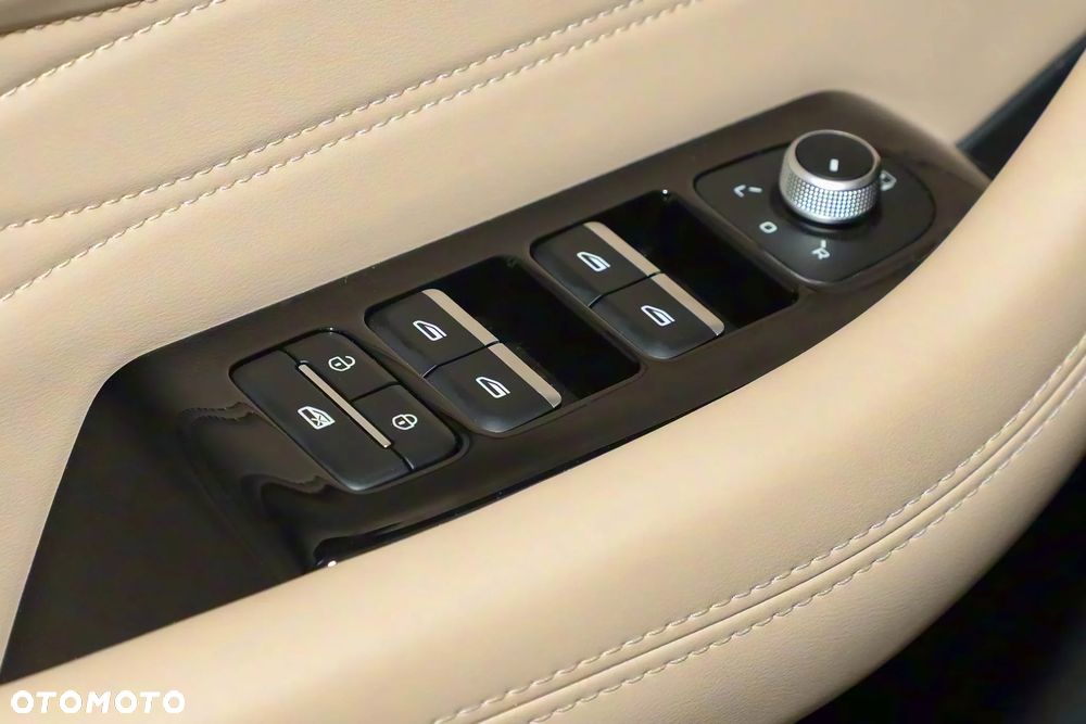 Geely Monjaro ver-106kwh-awd - 21