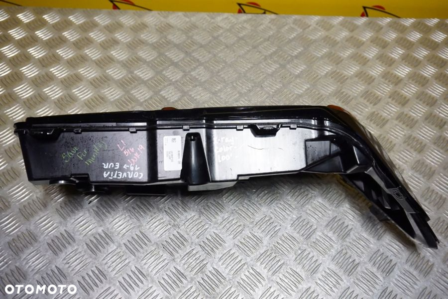 CHEVROLET CORVETTE C8 2019 - LAMPA TYŁ LEWA TYLNA LED EU - 5