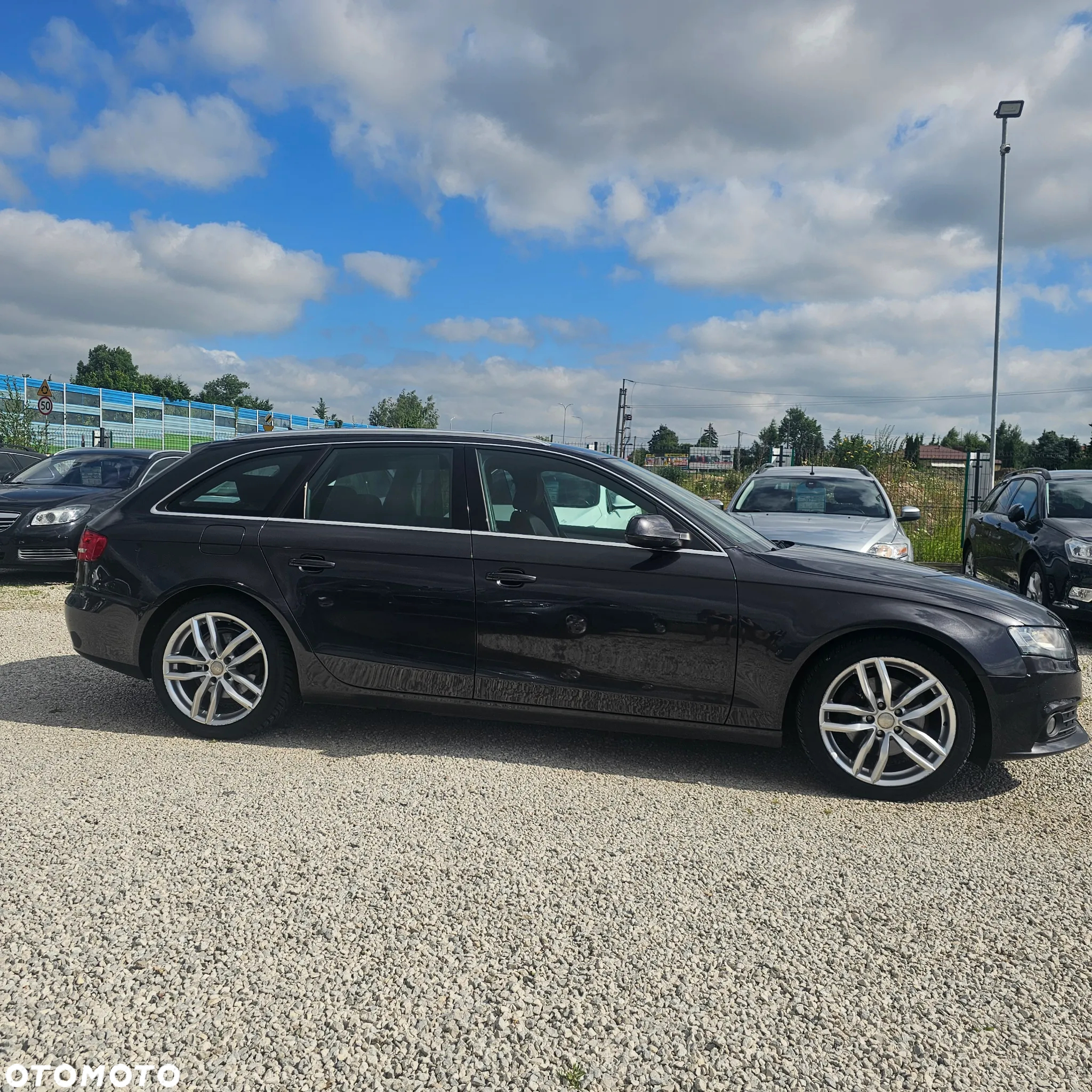 Audi A4 - 4