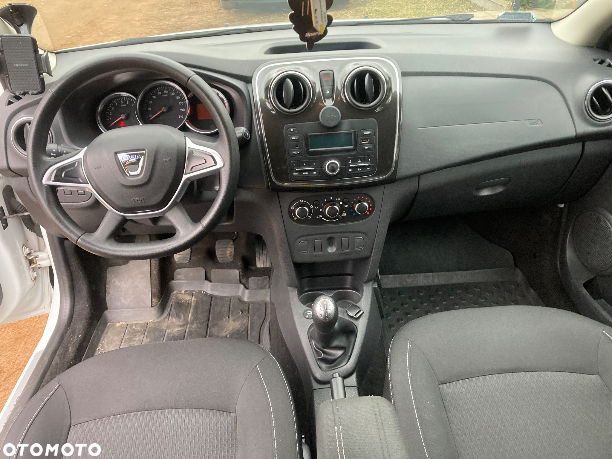 Dacia Logan - 7