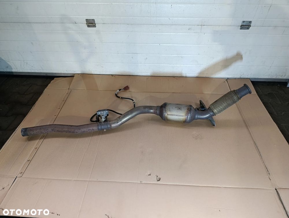 VW TOURAN II 2 III 3 KATALIZATOR 3Q0131701F - 1