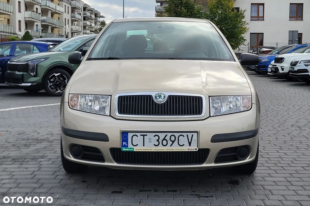 Skoda Fabia 2005 photo 2