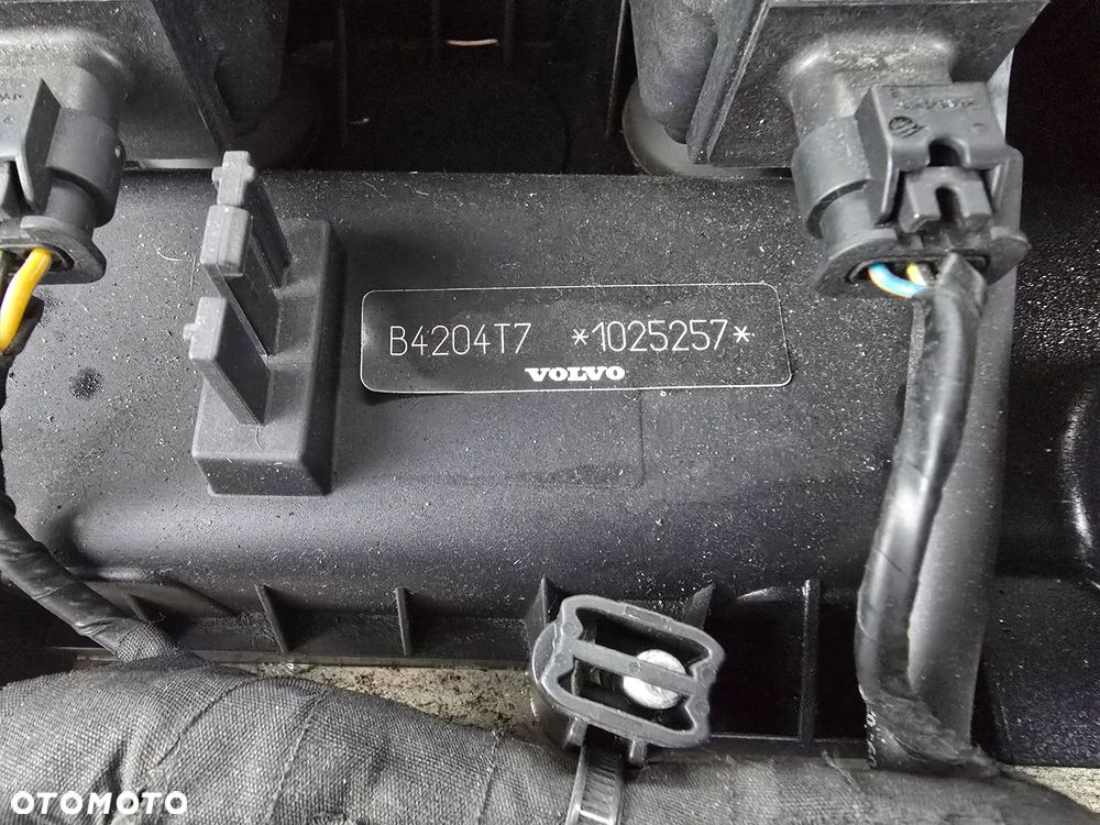 SILNIK B4204T7 Volvo S60 II V60 XC60 V70 III S80 2.0 T  KOMPLETNY Z MOŻLIWOŚCIĄ ODPALENIA - 9