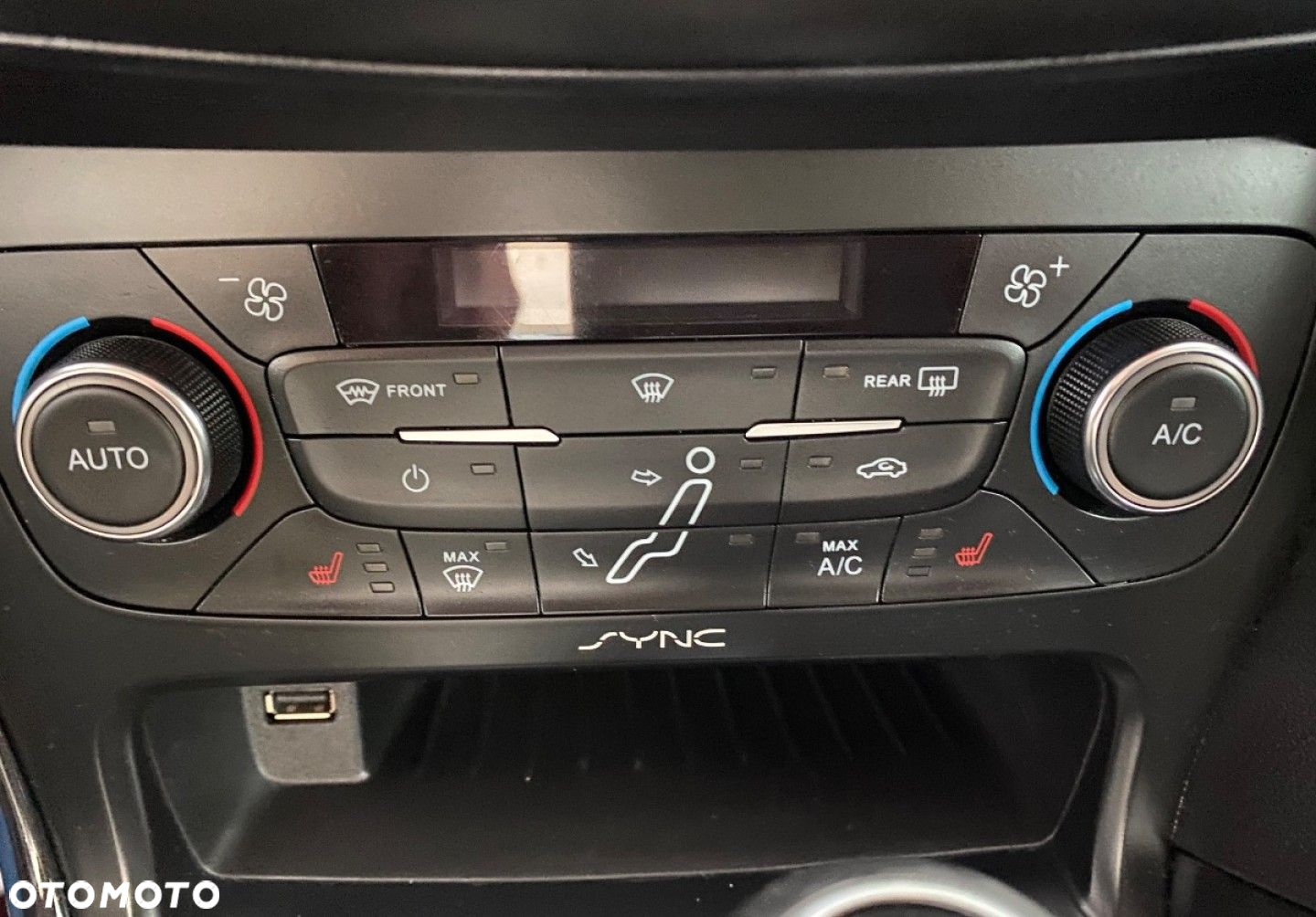 Ford Focus - 12