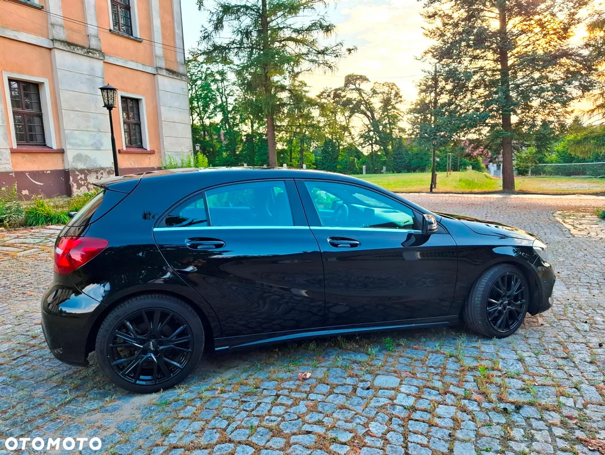 Mercedes-Benz Klasa A 180 d AMG Line 7G-DCT - 4