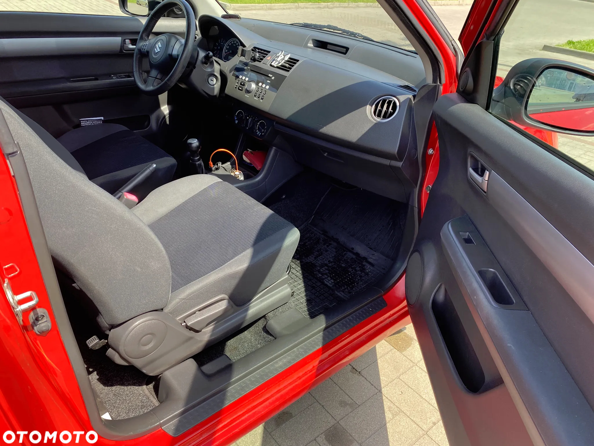 Suzuki Swift 1.3 Sakura - 7