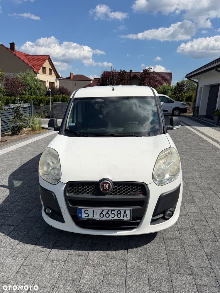 Fiat Doblo 2014 photo 2