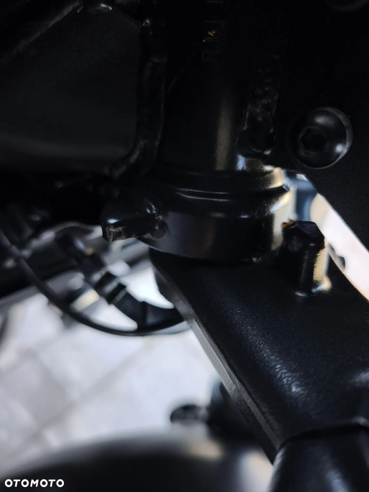 Honda CB - 30