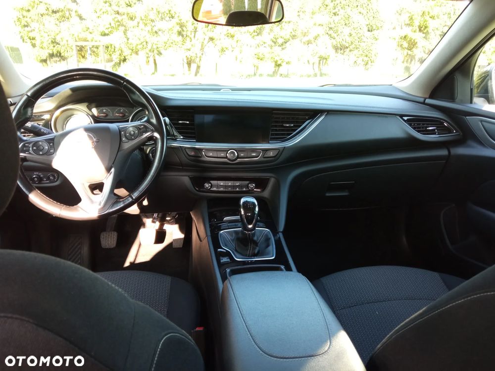 Opel Insignia 2.0 CDTI S&S - 22