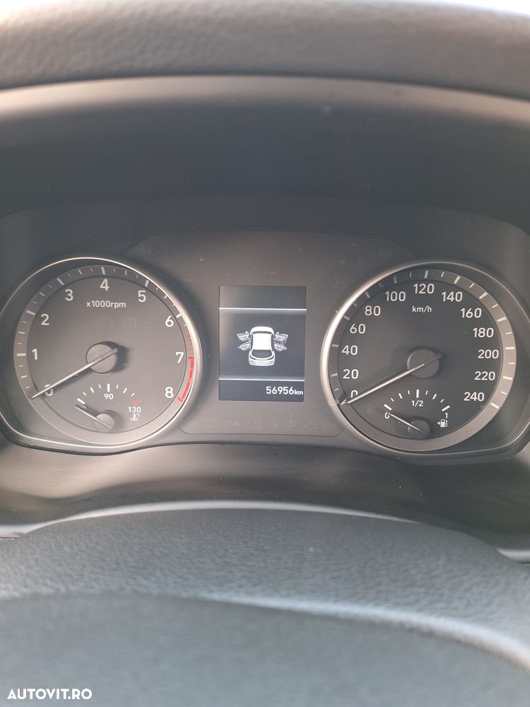 Hyundai i30 1.4 100CP 5DR M/T Highway+ - 15
