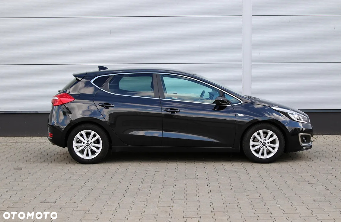 Kia Ceed 1.4 L Business Line - 13
