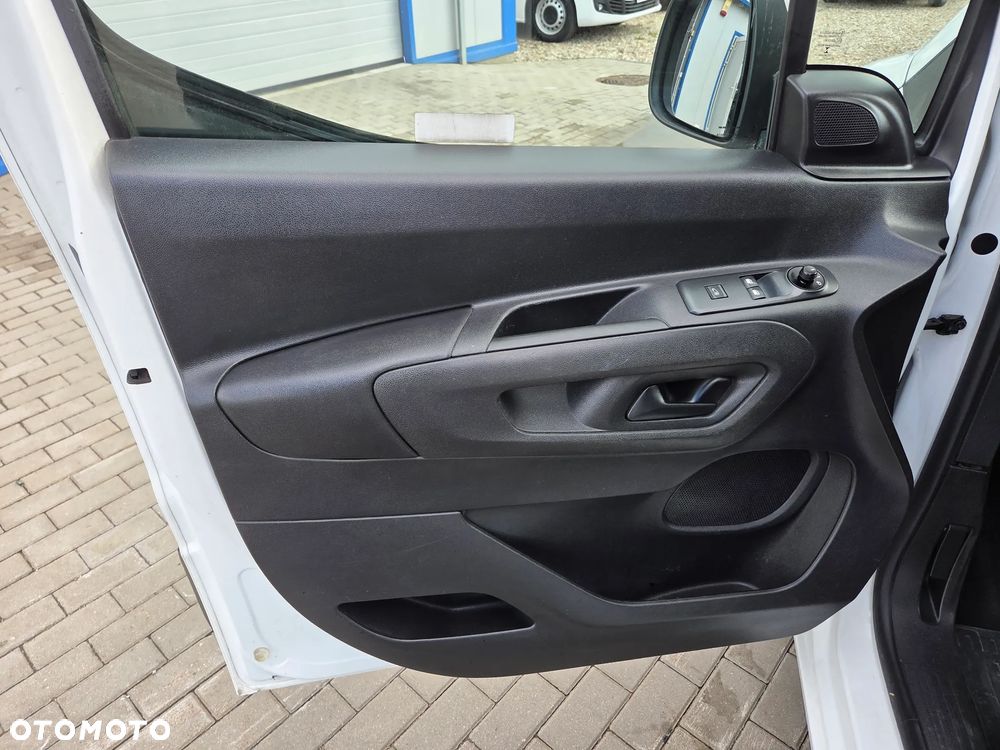 Toyota Proace City - 9