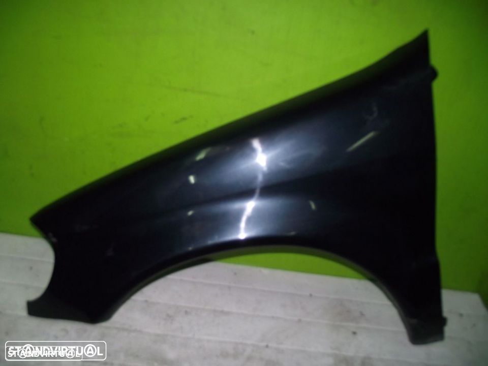 Guarda Lamas Esquerdo Mercedes ML - 2002 - GL405 - 1