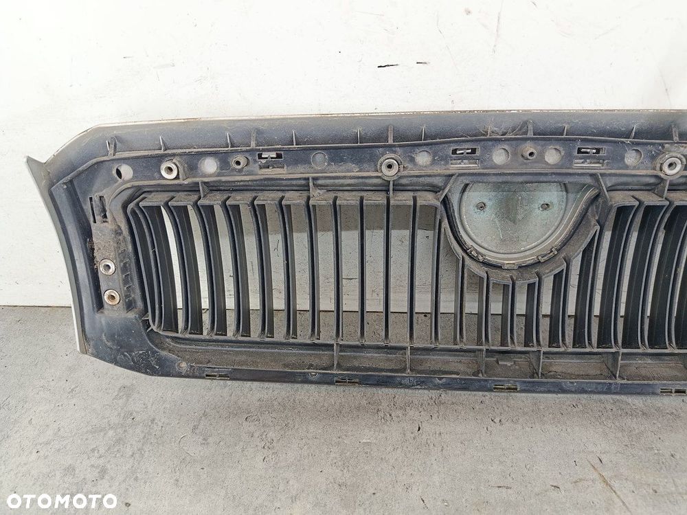 ATRAPA GRILL GRIL SKODA FABIA I 6Y0853668 1.2 HTP - 3