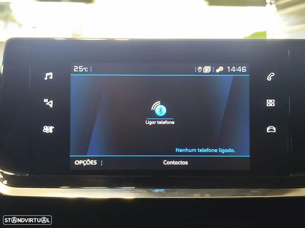 Peugeot 2008 1.2 PureTech Allure Pack - 21