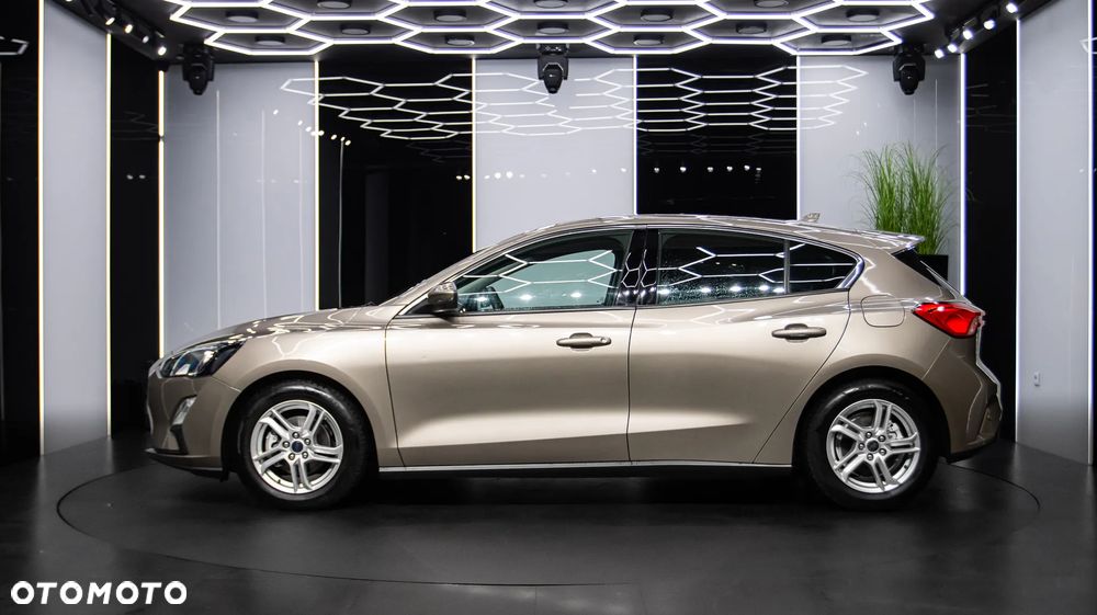 Ford Focus 1.0 EcoBoost Trend Edition - 4