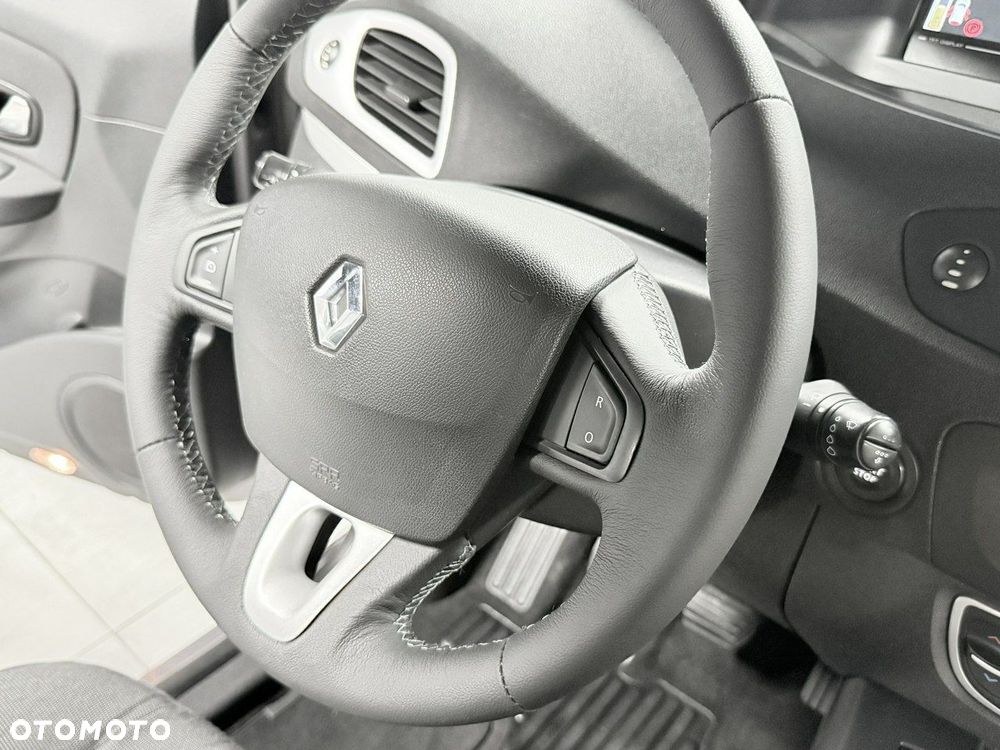 Renault Grand Scenic dCi 130 FAP Dynamique - 23