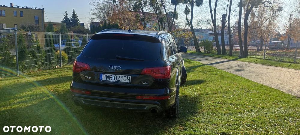 Audi Q7 - 4