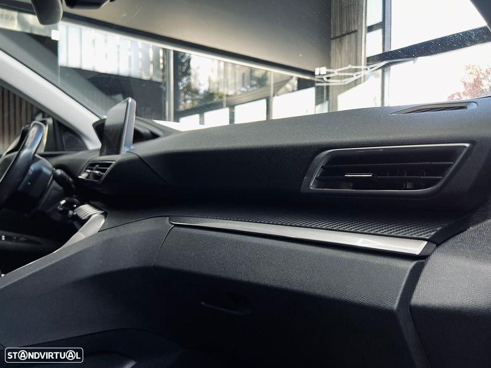 Peugeot 3008 1.6 BlueHDi Active - 40