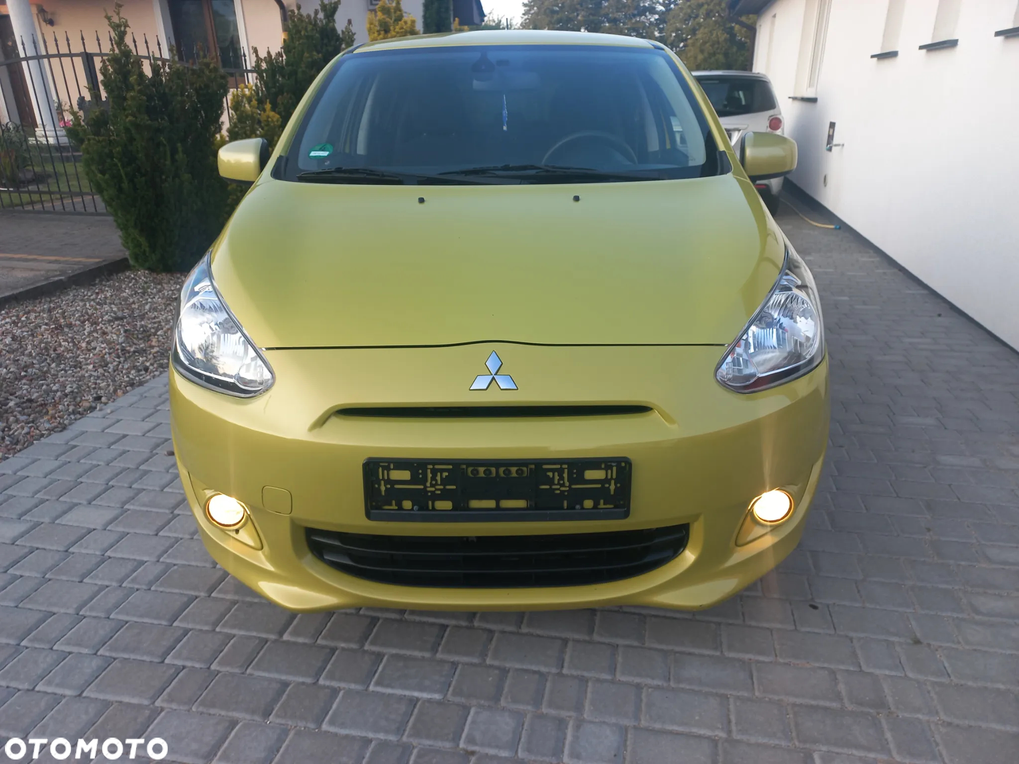 Mitsubishi Space Star 1.2 Clear Tec Color - 5