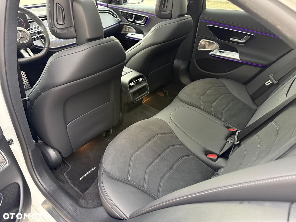 Mercedes-Benz Klasa E 200 d 9G-TRONIC Edition AMG Line - 24