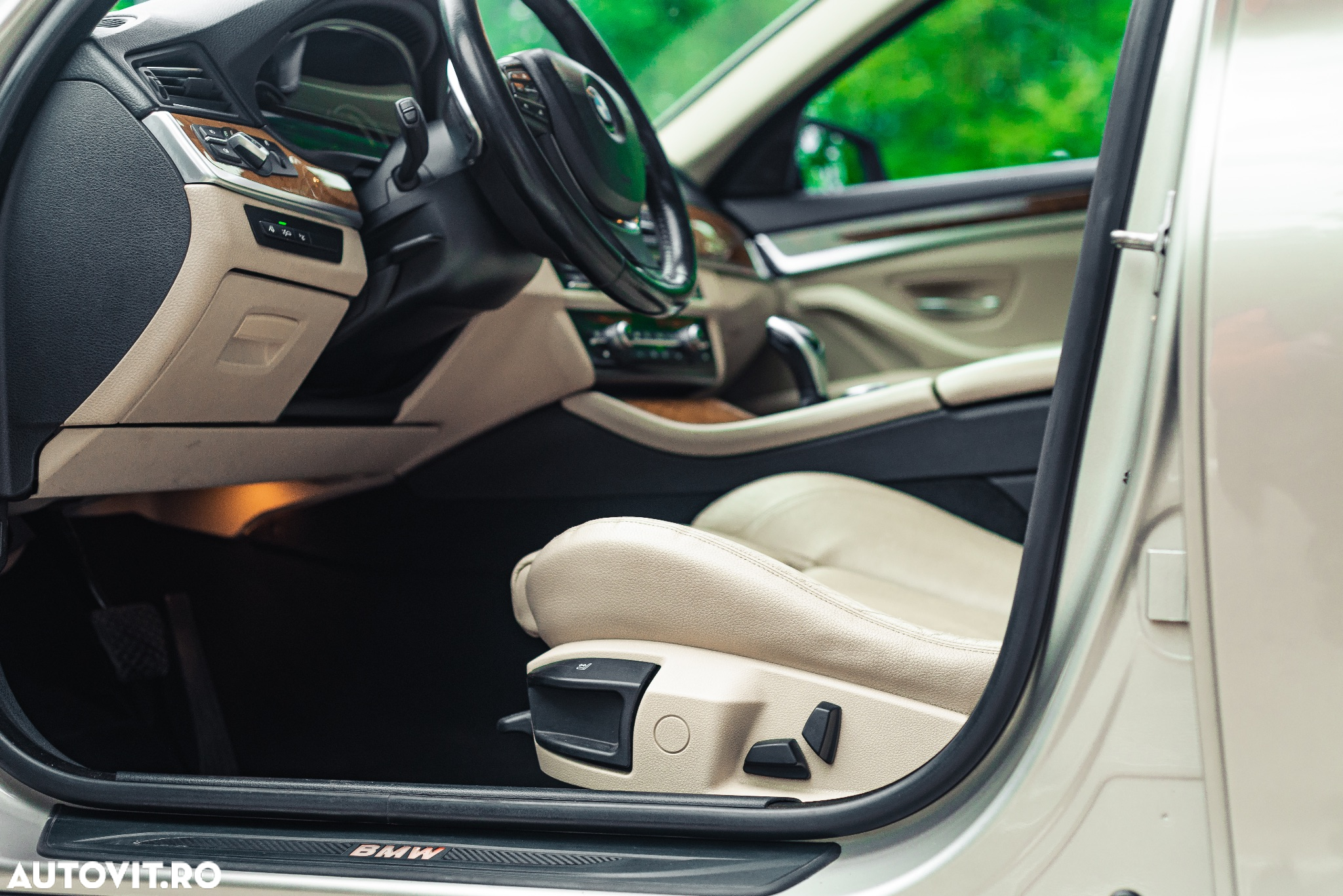 BMW Seria 5 535d Touring - 13