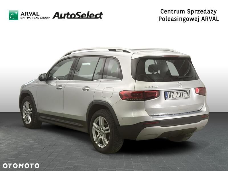 Mercedes-Benz GLB 200 7G-DCT - 3