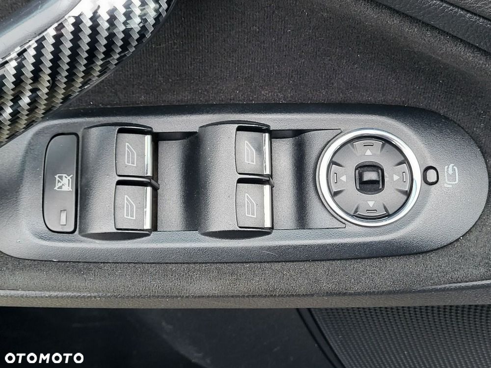 Ford S-Max - 30