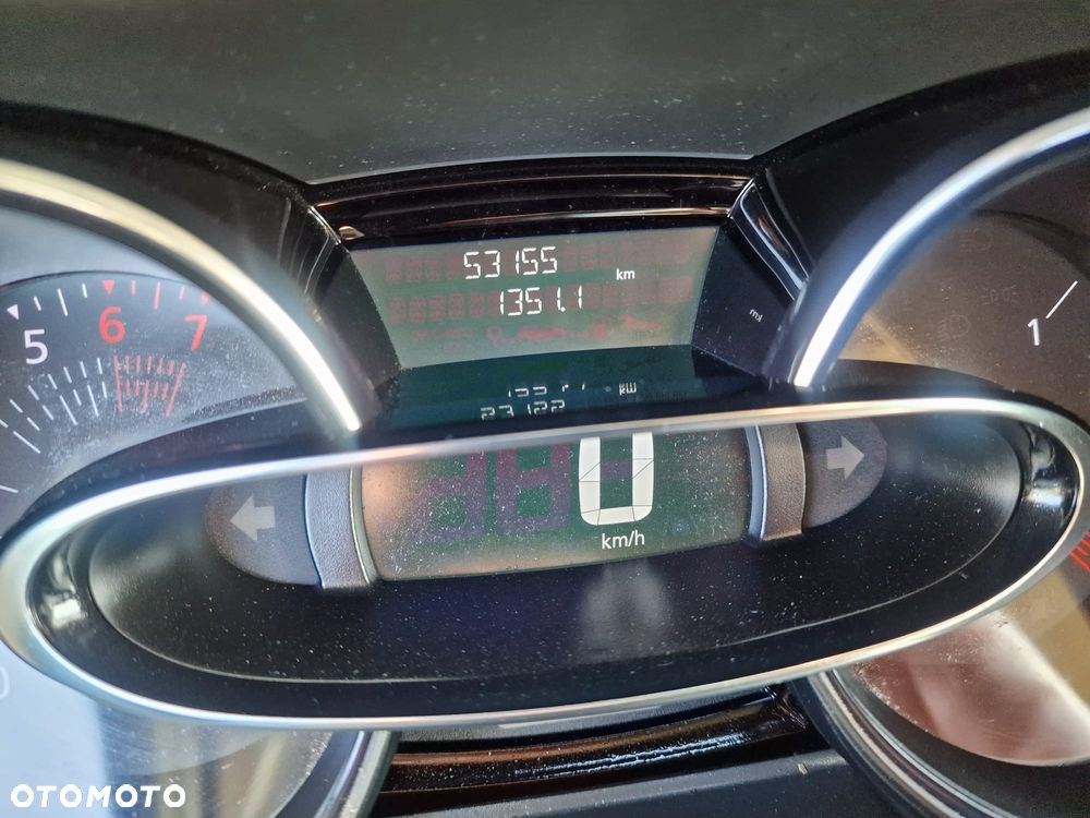 Renault Clio - 8