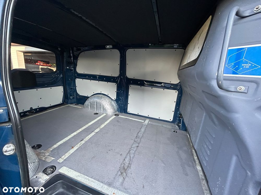 Mercedes-Benz Vito Long - 12
