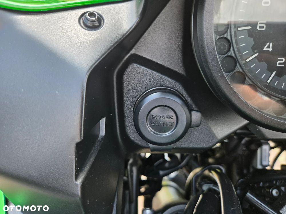 Kawasaki Versys 1000 - 17