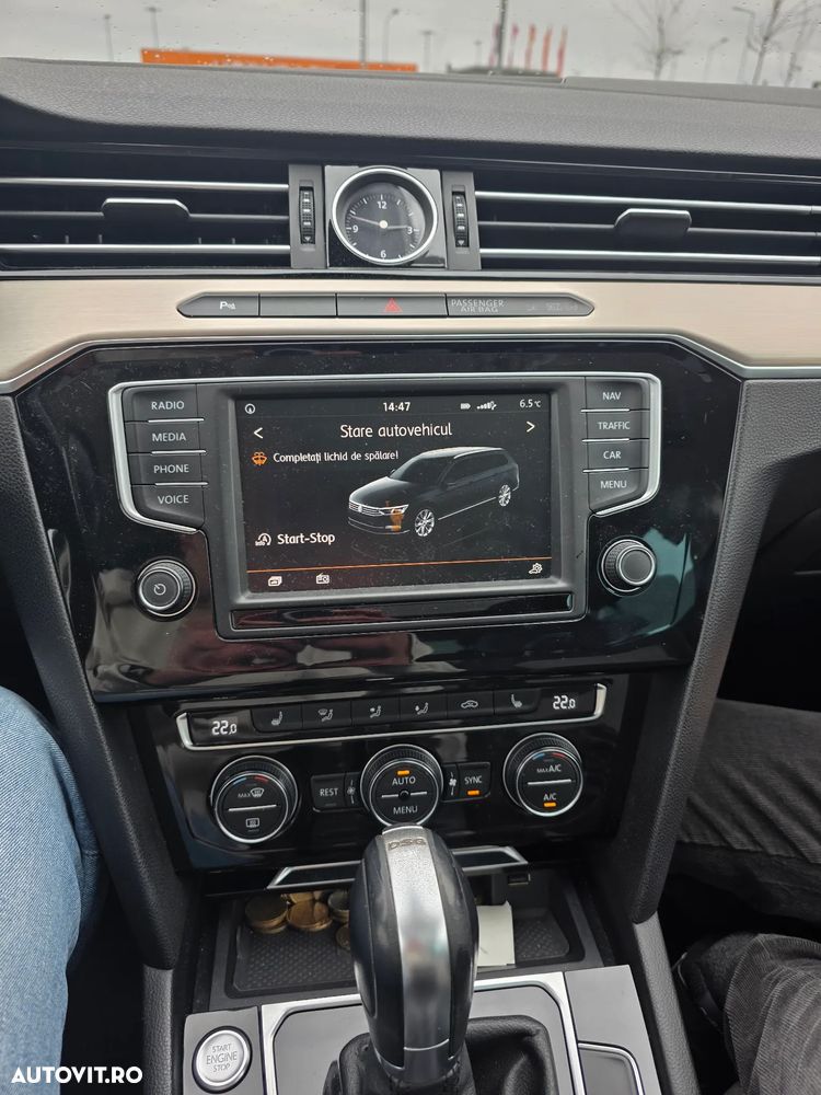 Volkswagen Passat 2.0 TDI DSG (BlueMotion Technology) Highline - 16